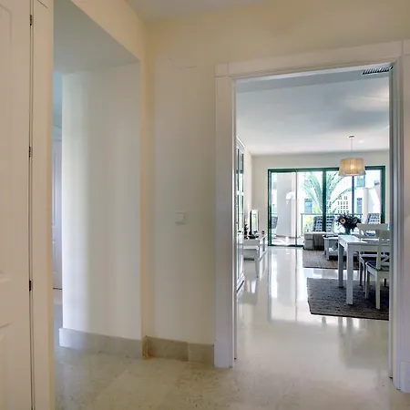Jungla Del Loro Apartment Sotogrande